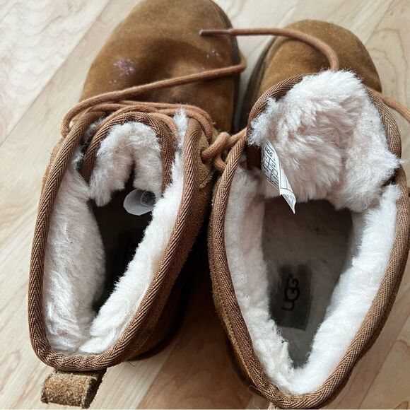 Ugg Neumel Tan Boots Kids 5 - Picture 4 of 8
